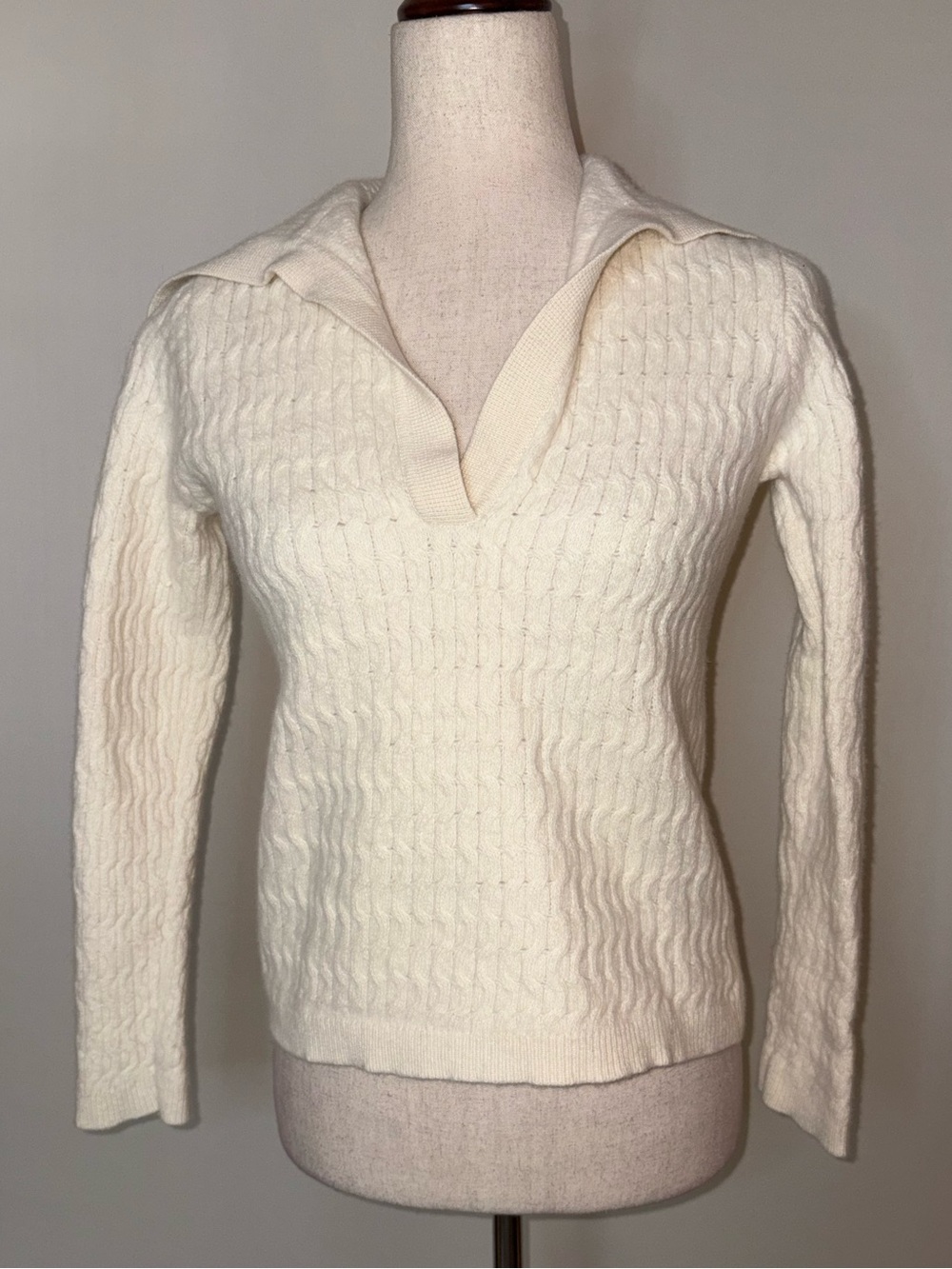 Theory Classic Cream Cable-Knit V-Neck Wool Cashmere Sweater Size Small
